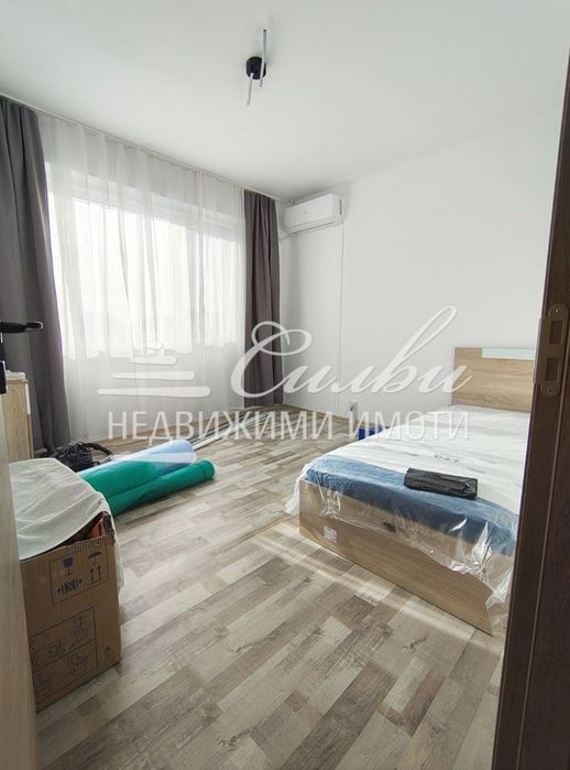 Двустаен ПРЕУСТРОЕН в ТРИСТАЕН апартамент след ОСНОВЕН ремонт - кв. Т