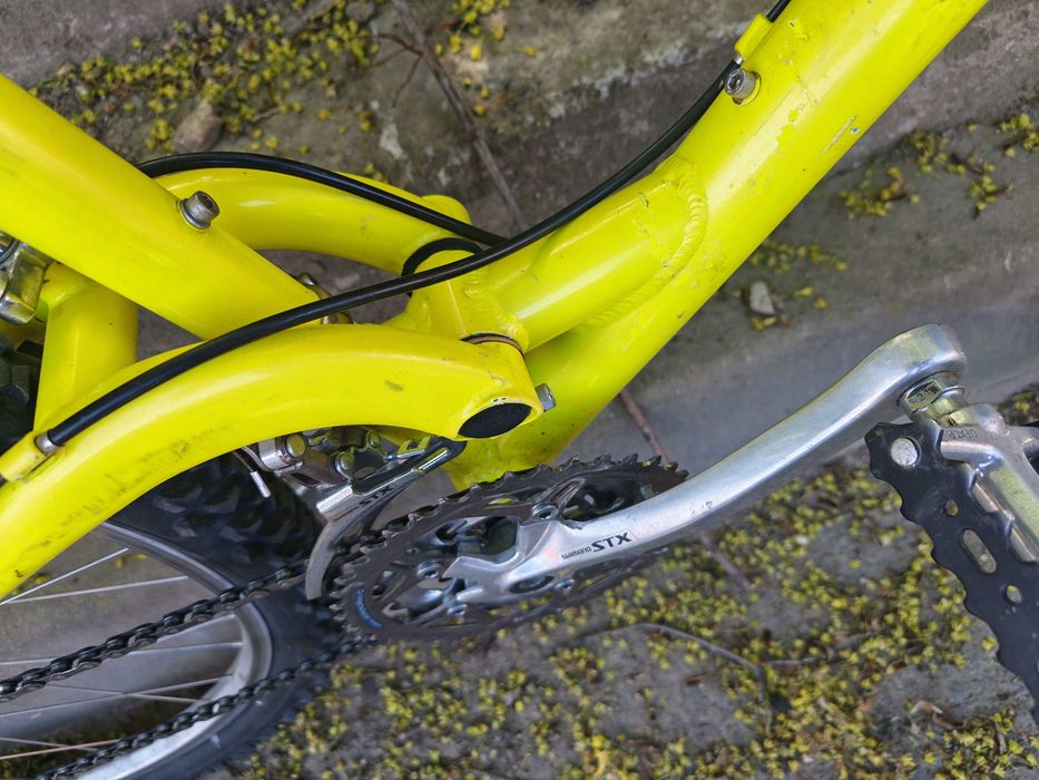 Bicicleta full suspension mtb