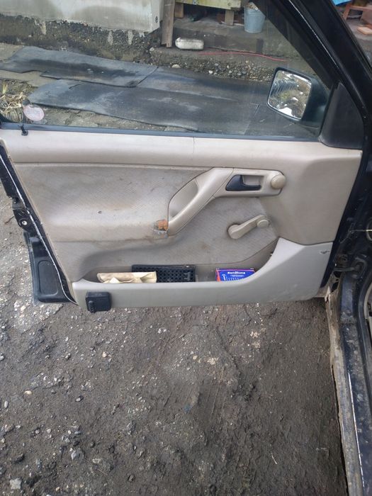 Дверные карты гольф 3