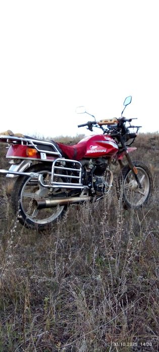 Продаётся 200 кубовый мотоцикл