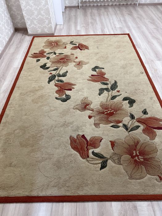 Продам ковер 2/3