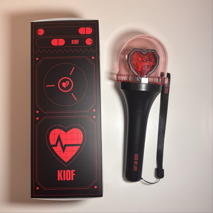 Kiss of life албуми и lightstick