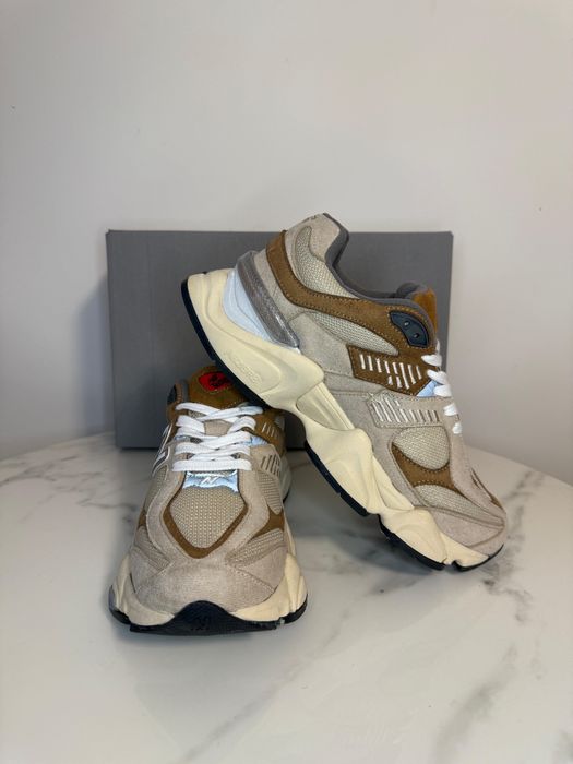 Adidasi New Balance 9060 Crem