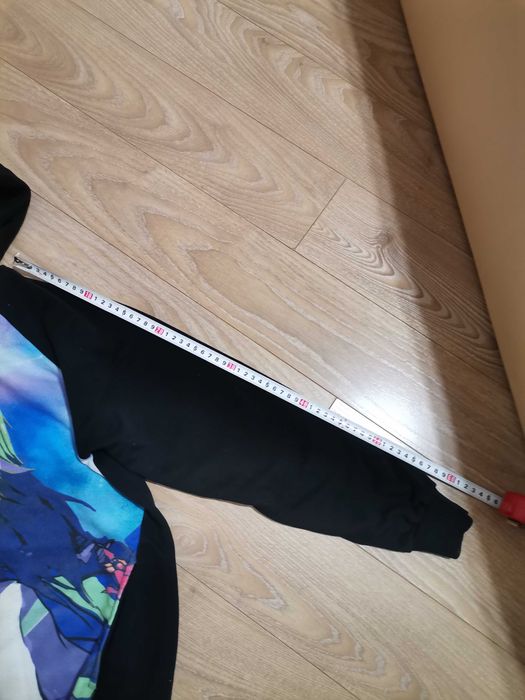 Худи для девочки на 9 и 10 лет. 3000 за каждое