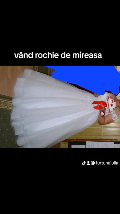 Vand rochie de mireasa
