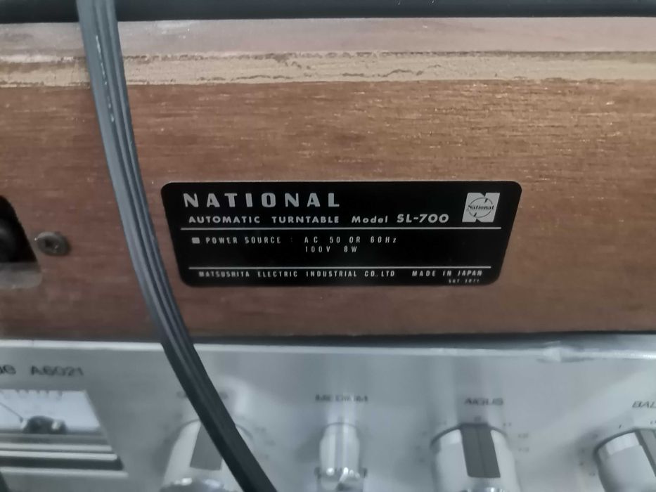 National Panasonic SL 700