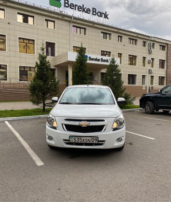 Сдаются машины под аренду в такси