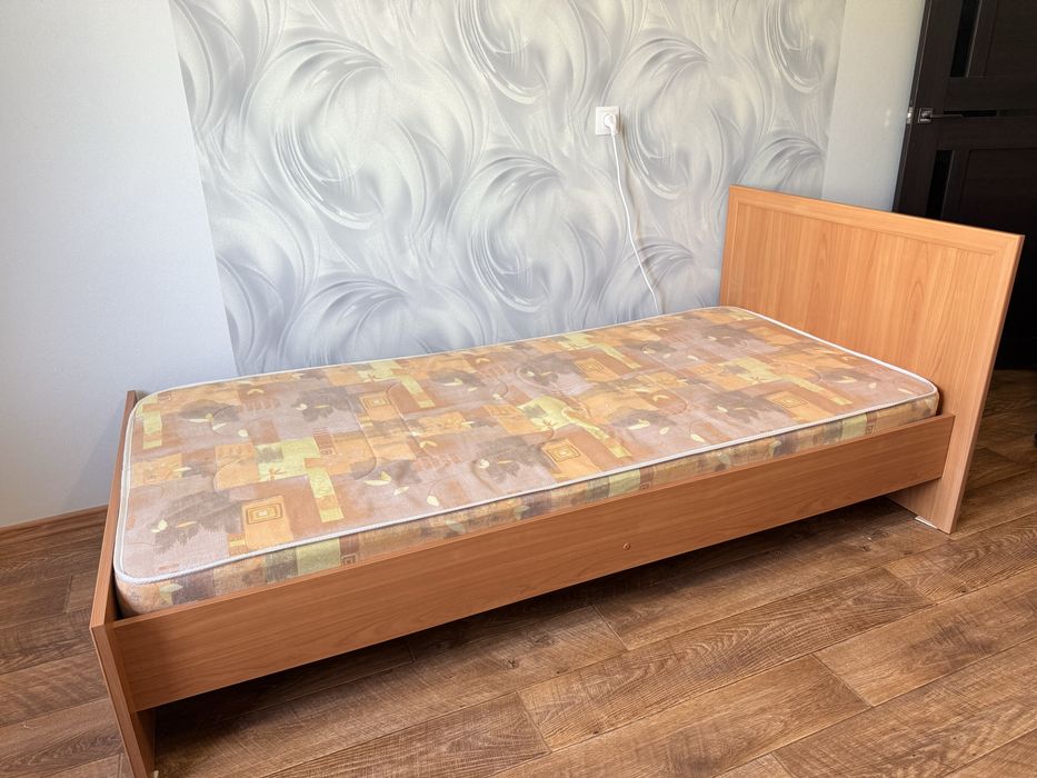 Продается односпальная кровать