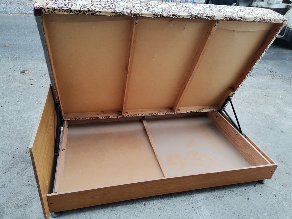 Кровать, кровать, кровать