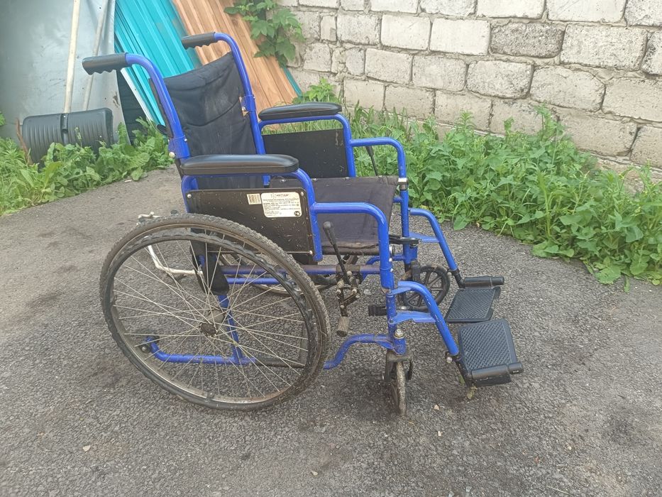 Инвалидная коляска