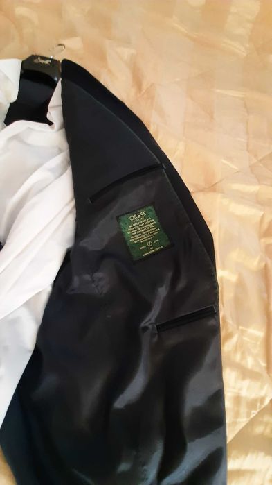 Costum XL complet ( camasa, centura, butoni, papion, pantofi Marelbo)