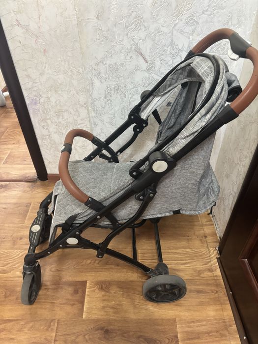 Коляска с поврождением