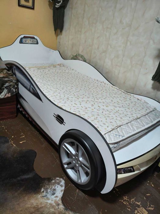 Детско леглло кола