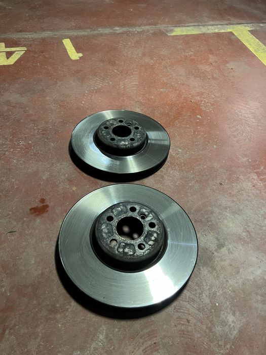 Предни дискове бмв Г30/31 bmw G30/31