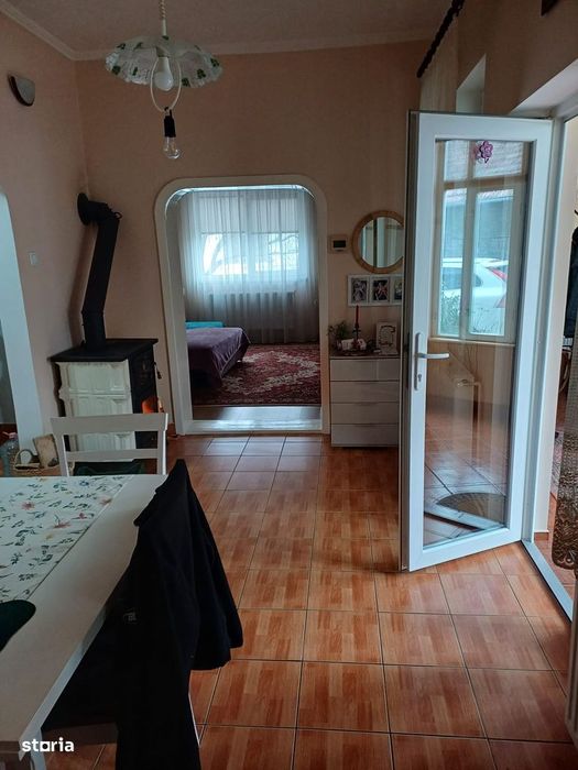 Casa cu mansarda in Ernei, situata intr-o zona linistita