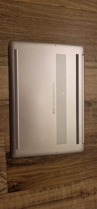 Laptop HP 15s-fq1000nq, Intel Core i7-1065G7 pana la 3.9GHz, 15.6" Full HD, 16GB, SSD 512GB, Intel Iris Plus Graphics, Free Dos, argintiu