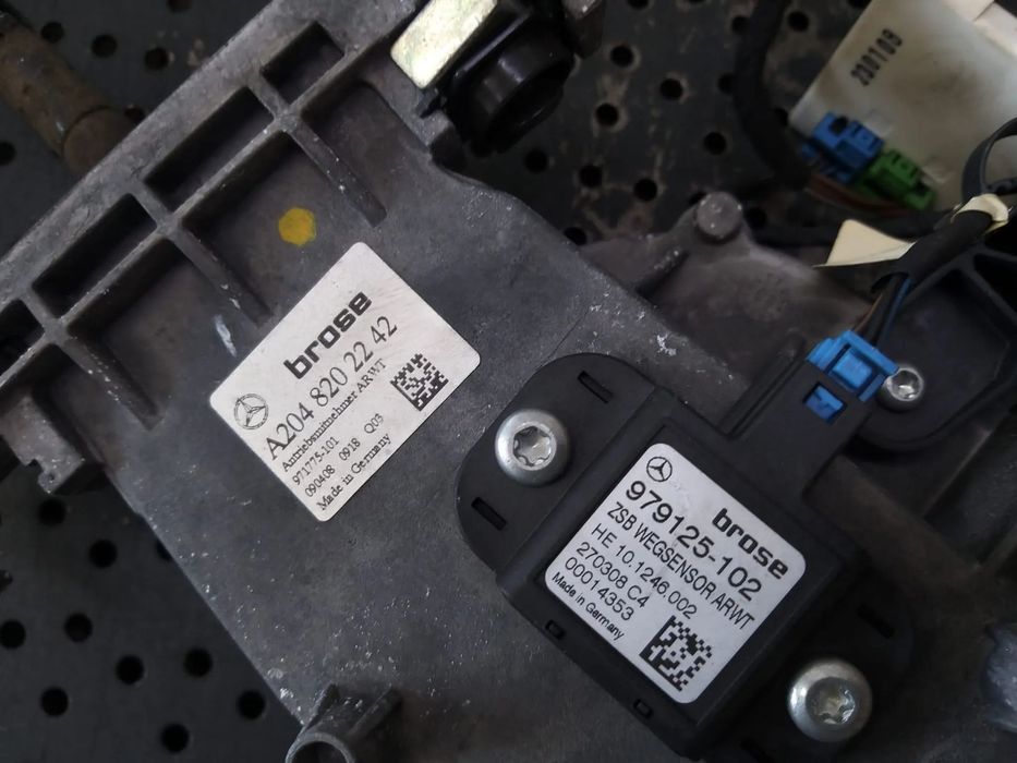 Modul motoras ridicare haion mercedes c class w204 a2048702826 a2048202242 979125102