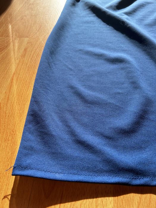 Кралско синя рокля