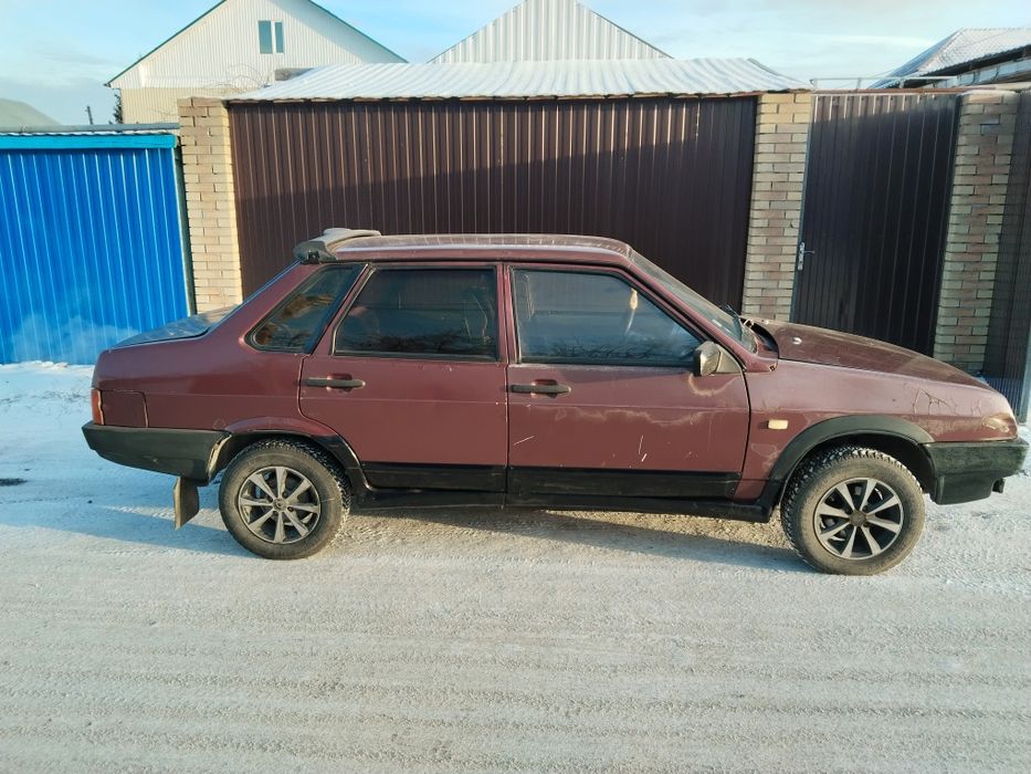 Продам авто , инжектор.