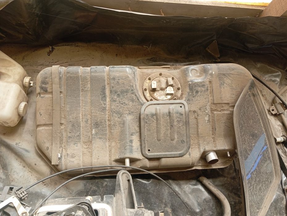 Продам запчасти ВАЗ 2115