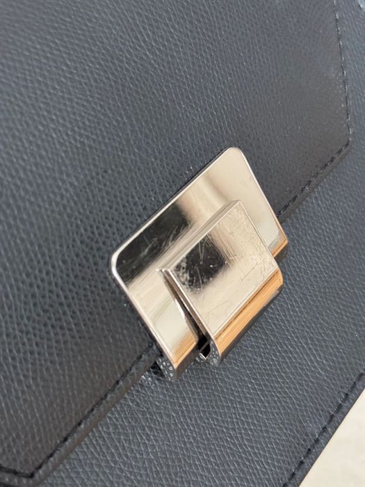 Дамска кожена чанта