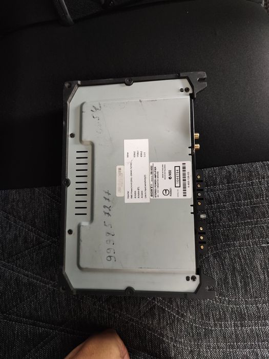 Sony Xplode xolati yaxshi