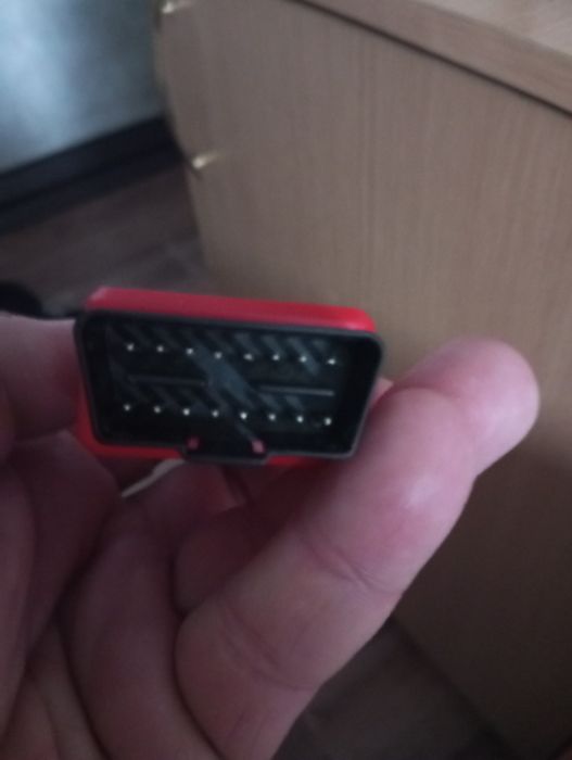 Продам авто сканер