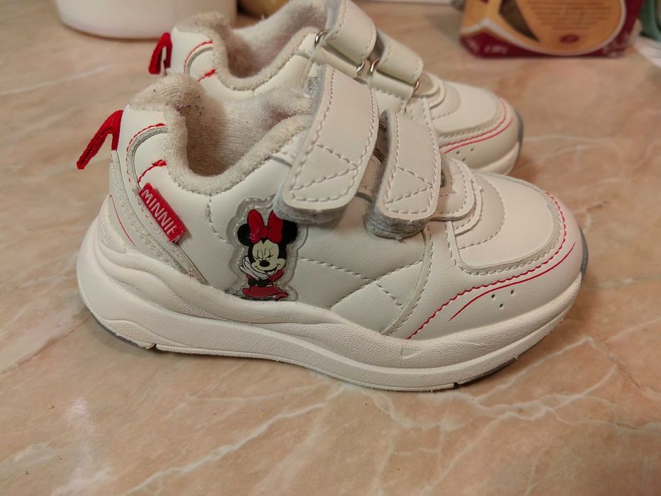 Waikiki Minnie, Мат стар боти, пантофи Gezer