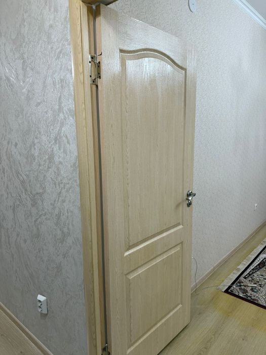 Продам двери межкомнатные