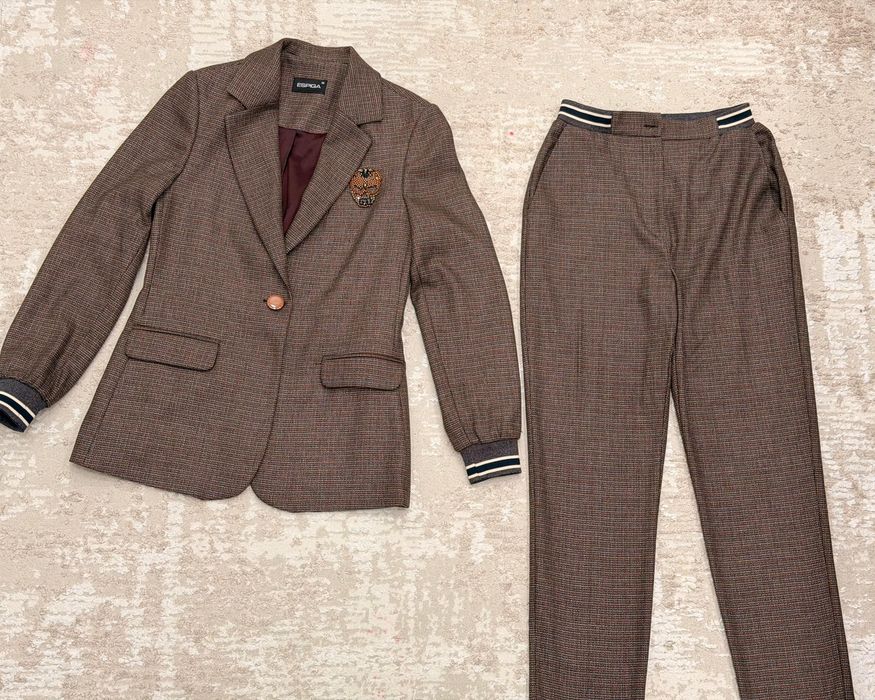 Брючный костюм утеплёный