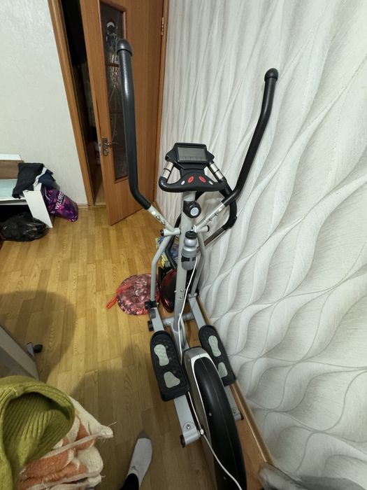 Элипс тренажер