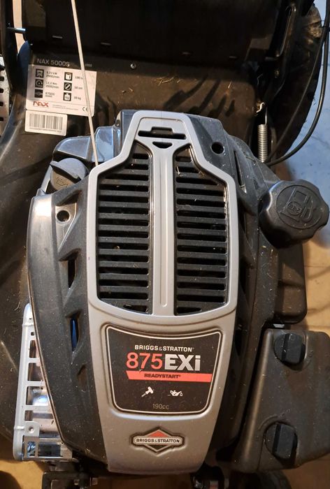 Mașină de tuns iarbă autopropulsată pe benzină NAX 5000S, motor Briggs & Stratton 875EXi, 190 CC, 3.23 kW