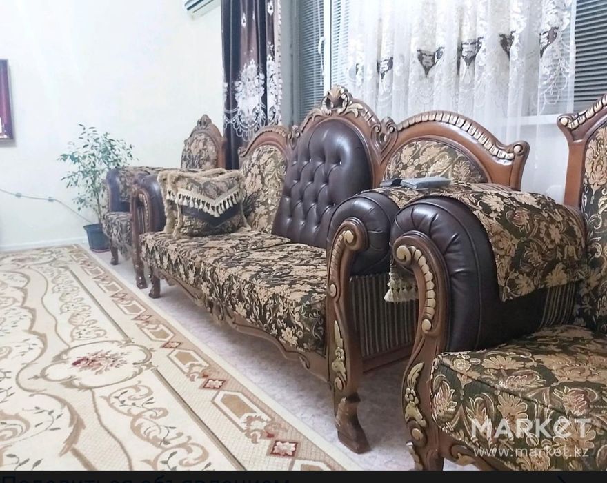 Диван гостиная в отличном состоянии