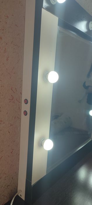 Установка лампочек на ваш комод