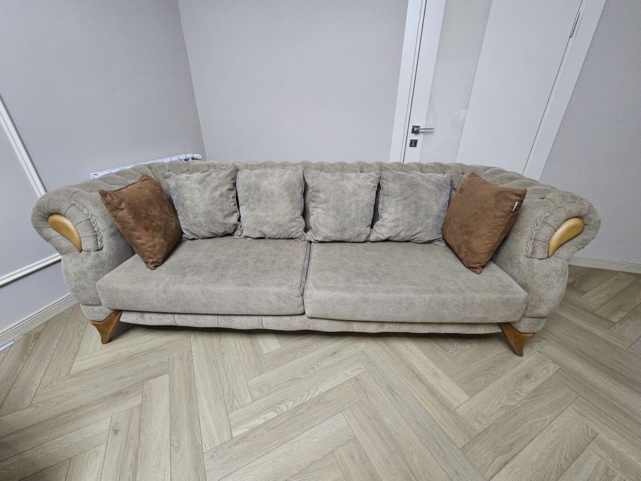 Продам диван и два кресла. Турция