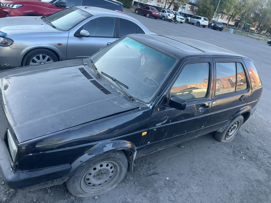 Volkswagen Golf 2