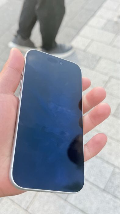 iPhone 17 pro на гарантии 100акб 8/256гб