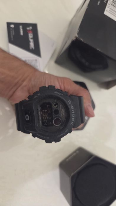 Продам часы из серии G-SHOK