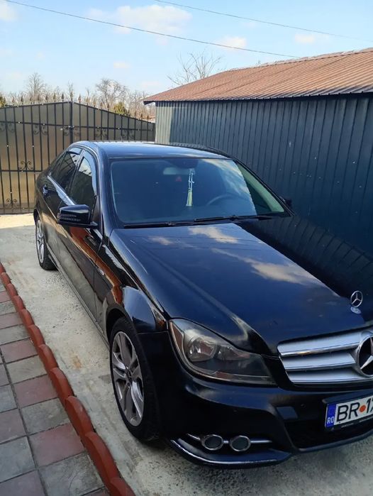 Dezmembrez Mercedes c class w 204 2.2 euro 5 136 cp