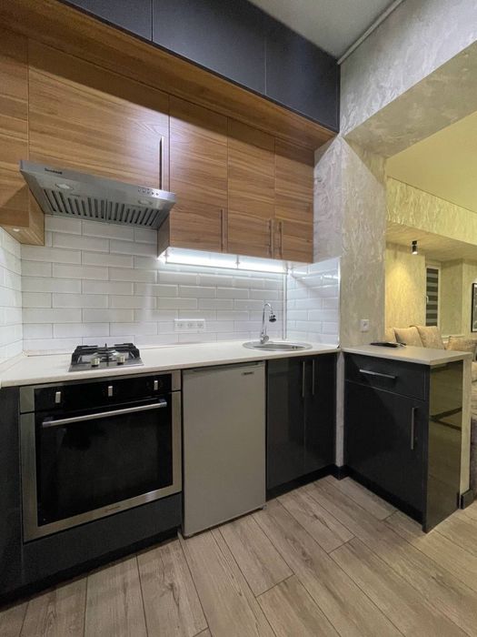 1 в 2 / 3 / 4 на Ц 5 ( школа Эрудит ) своя