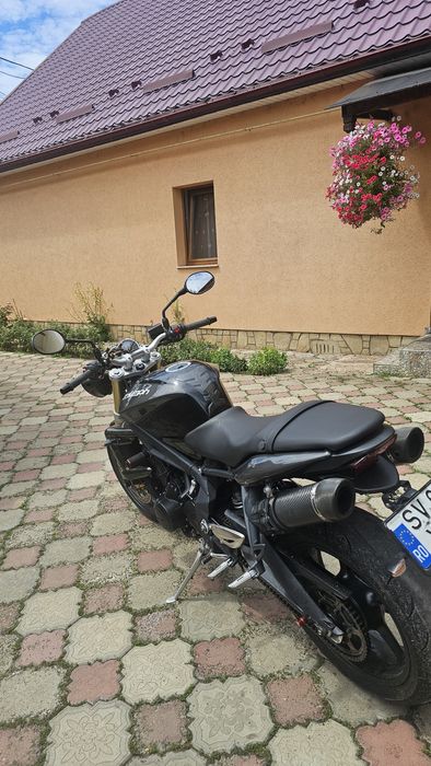 Triumph Street Triple 675 Race Carbon - 69.8kw (nu hornet , mt , cb ,etc)