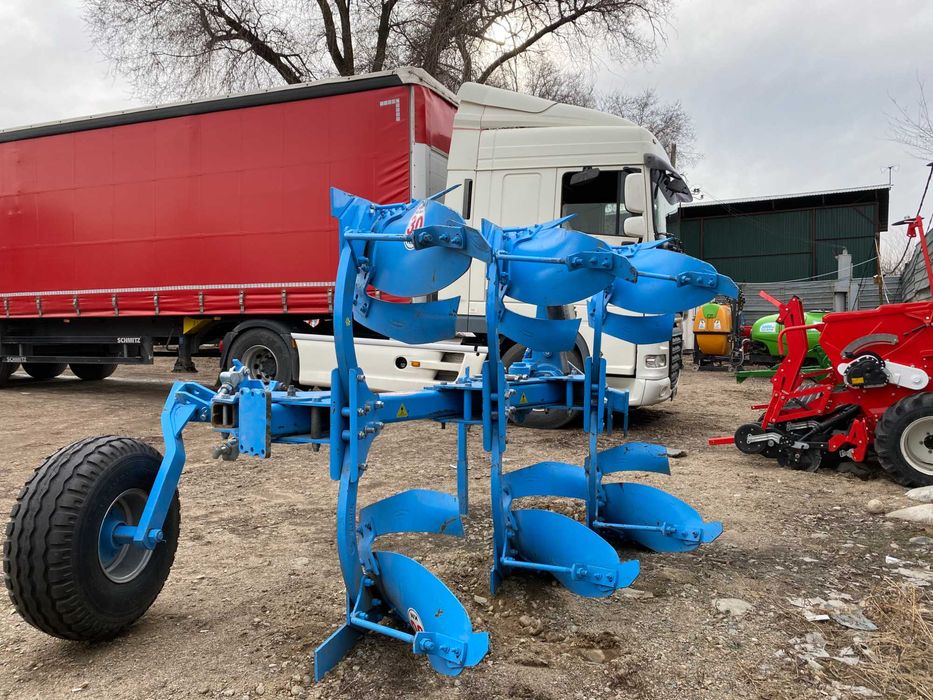 Оборотный плуг 3-х корпусный 16 дюймовый (Турция)