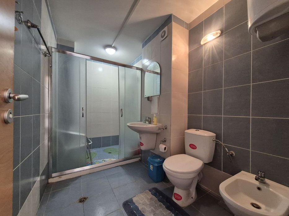 Дава се под наем Тристаен апартамент в с. Кошарица, Област Бургас - 85 кв.м за 359.04 € - Снимка #6