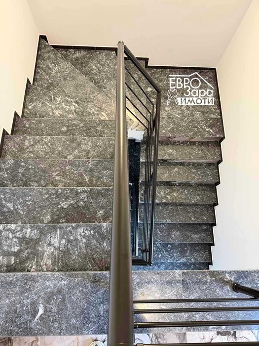 Продава се Тристаен апартамент в Стара Загора, Железник - изток - 92 кв.м за 809 €/кв.м - Снимка #13