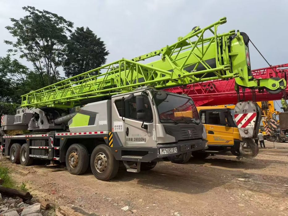 Автокран Zoomlion 35 тонн