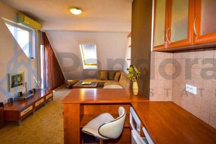 Дава се под наем Двустаен апартамент в София, Зона Б-19 - 70 кв.м за 350 € - Снимка #3