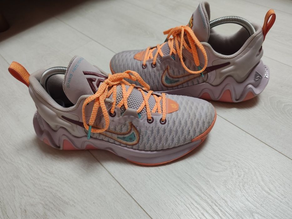 Pantofi sport Nike Confort Immortality