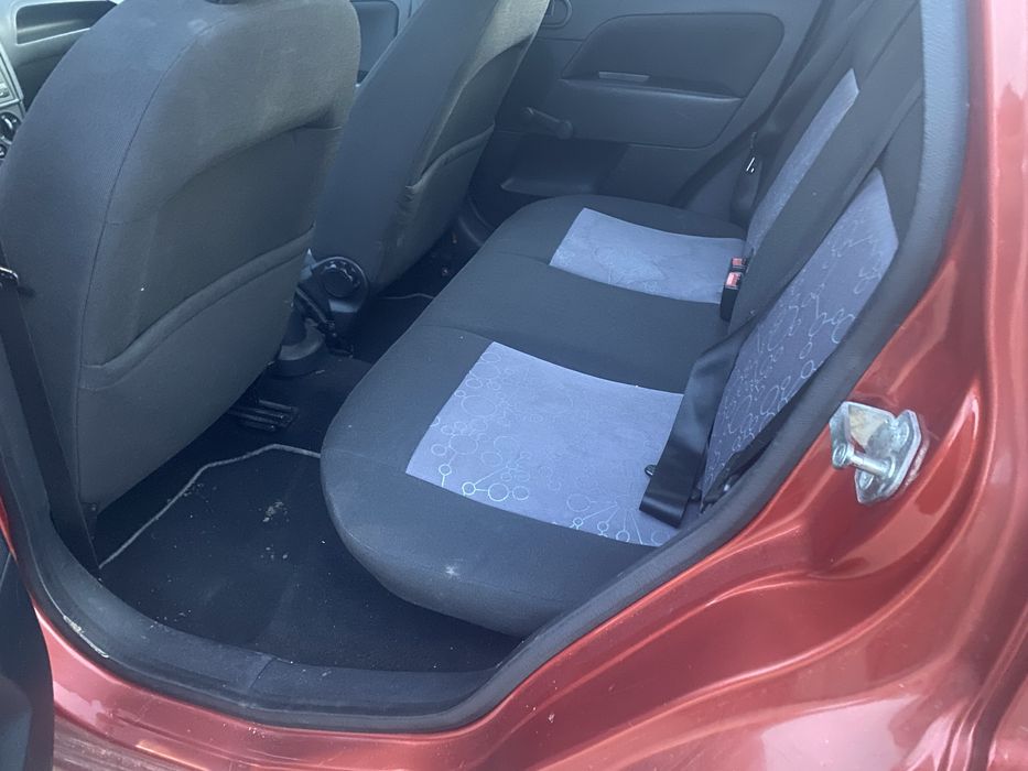 Dezmembrez ford fiesta mk5 2003-2008 1.4tdci