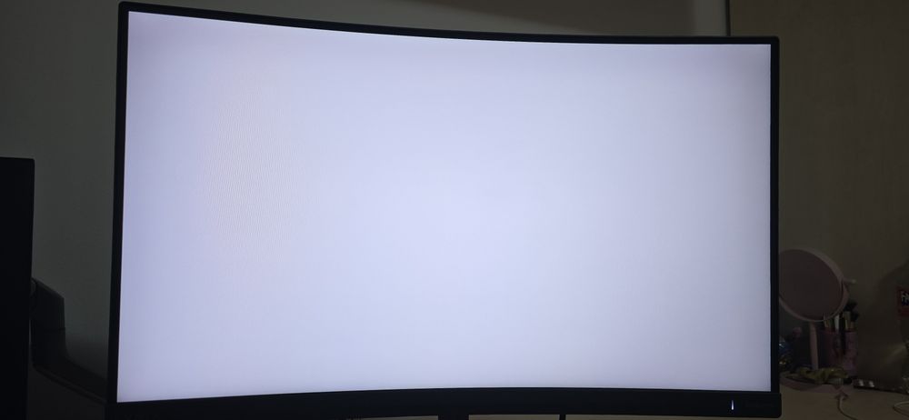 Monitor  curbat VA Phillips Evnia, 27", FHD, 280Hz-garantie 2 ani