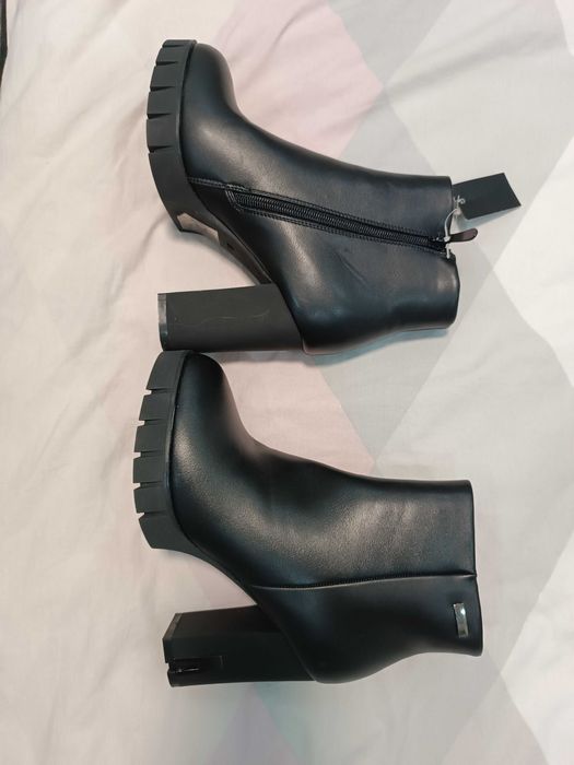 Дамски елегантни боти